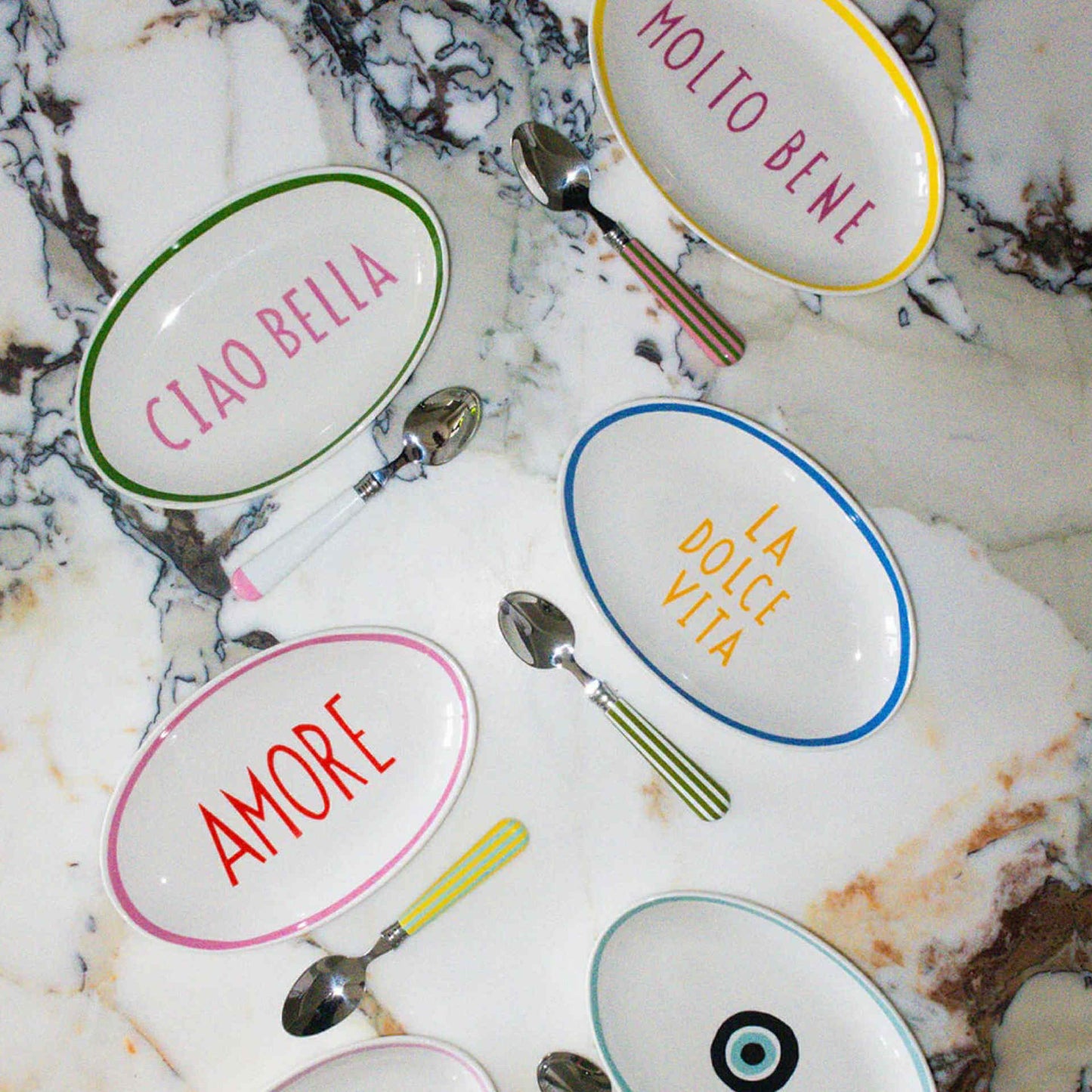 In The Roundhouse - "Ciao Bella" Oval Tray Small