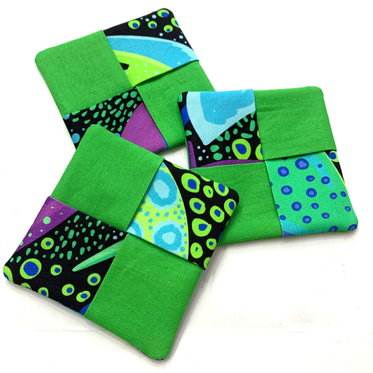 MUMMA WHOOPEE- SINGLE WINE GLASS SLIPPER/COASTERS- Rays & Green