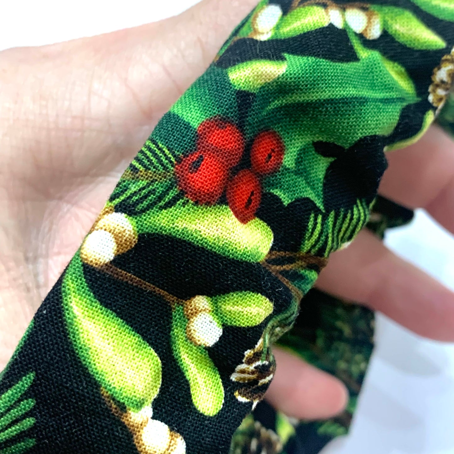MAKIN' WHOOPEE - Regular “Yuletide Greenery” SCRUNCHIE