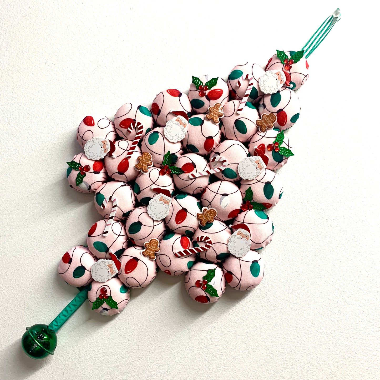 MAKIN' WHOOPEE- "Vintage Pinkmas Lights"- LARGE BOTTLE TOP CHRISTMAS TREE WALL HANGING
