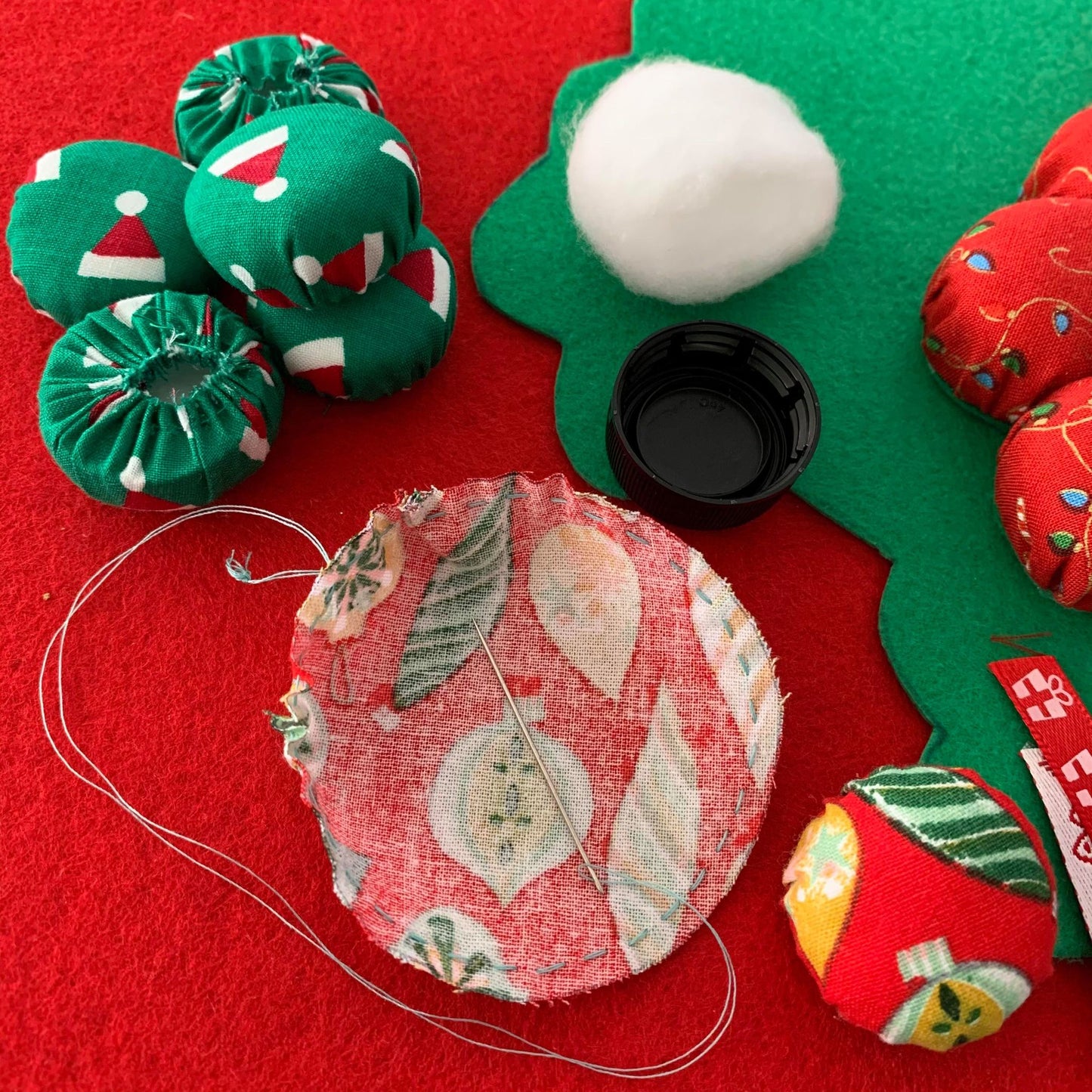 MAKIN' WHOOPEE- "Vintage Pinkmas Lights"- LARGE BOTTLE TOP CHRISTMAS TREE WALL HANGING