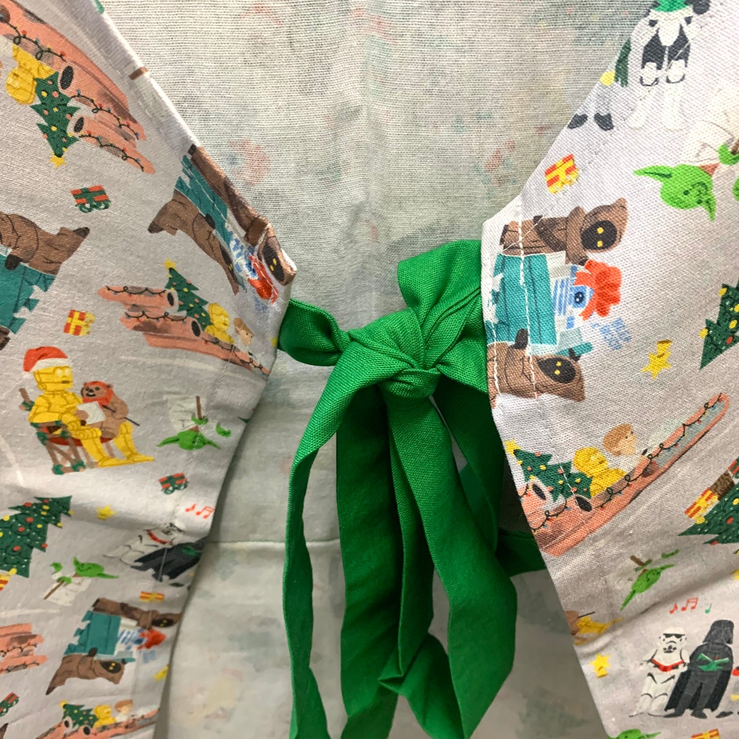 MUMMA WHOOPEE - "STAR WARS" Christmas Apron