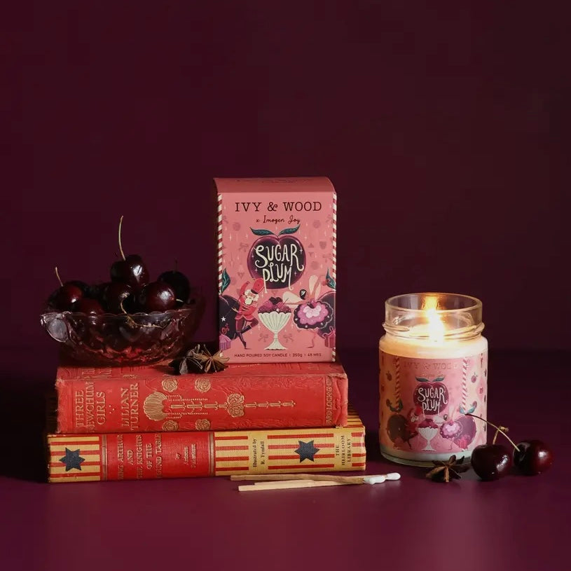 IVY & WOOD - "Sugar Plum"-Limited Edition Christmas Candle