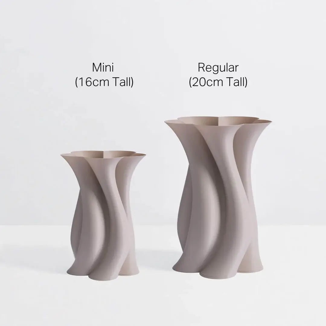 BELFI- Regular Harmony Vase: White