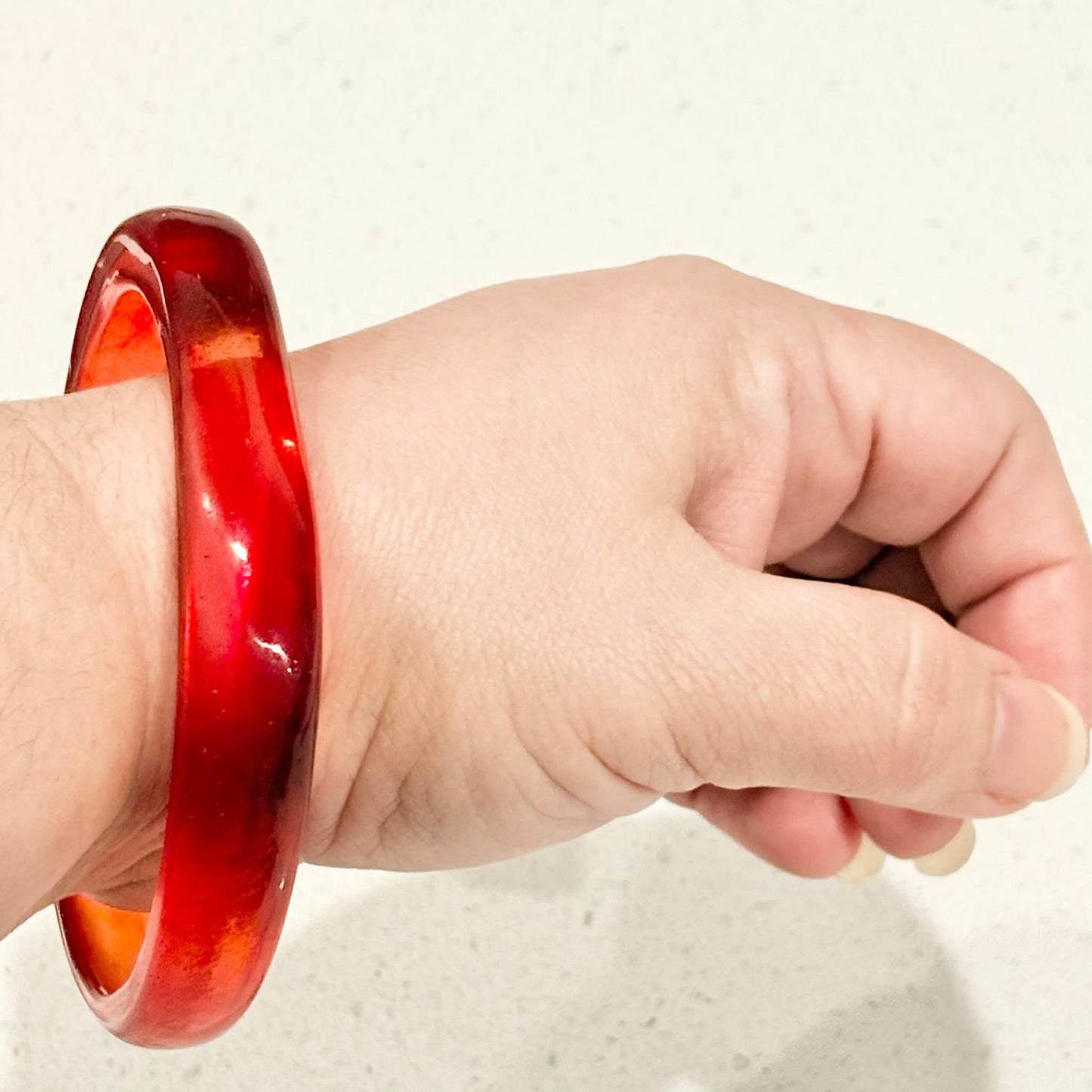 RAY BY DESIGN - Resin Bangle Red