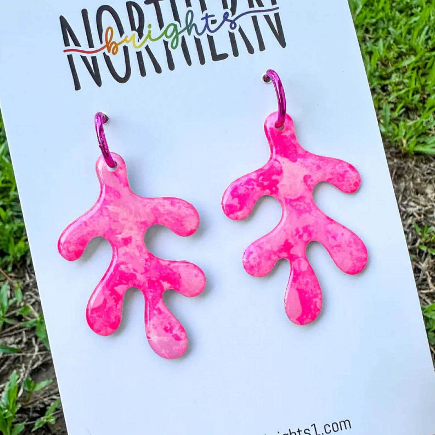 Northern Brights - Coral Huggies