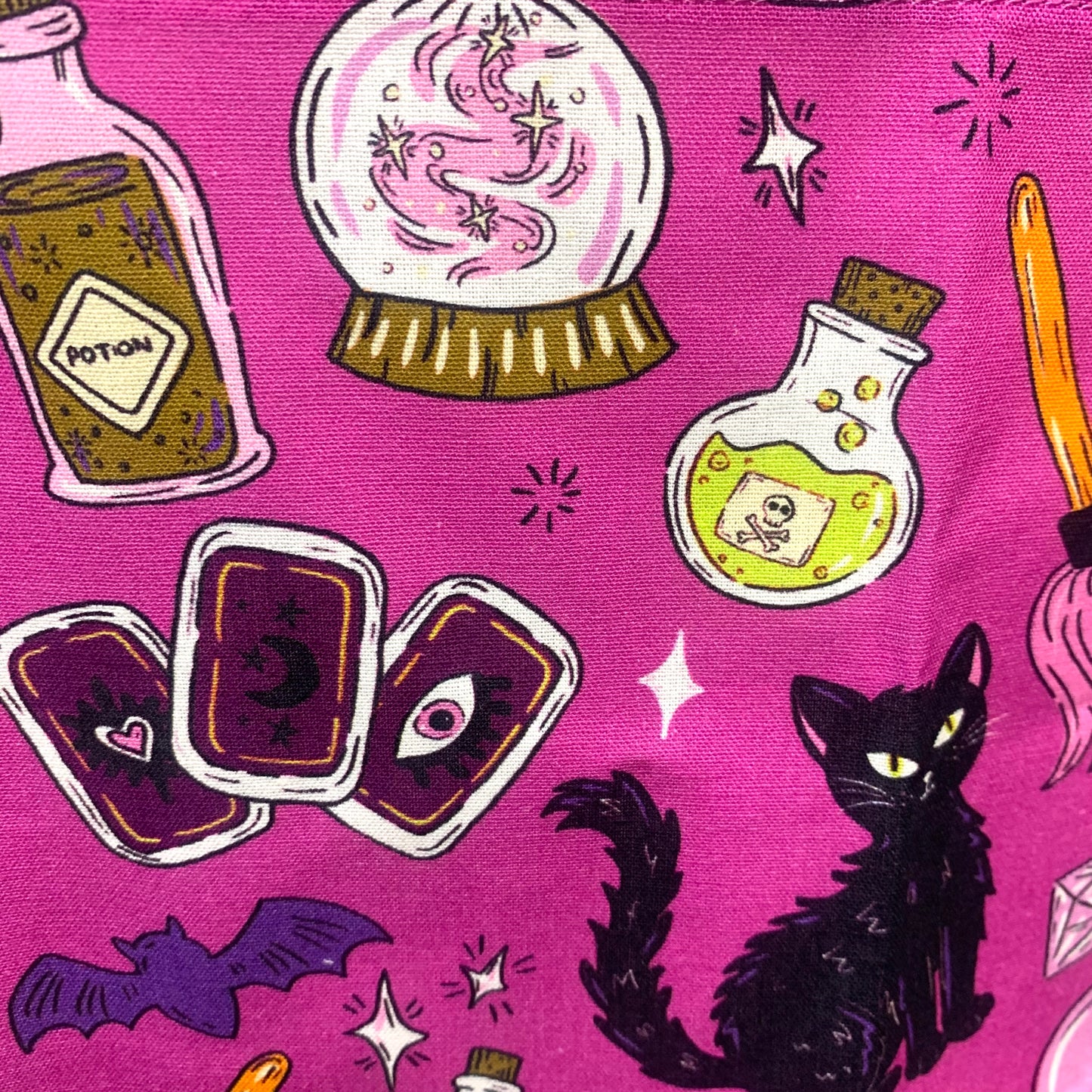 MUMMA WHOOPEE - "Hocus Pocus" HALLOWEEN APRON