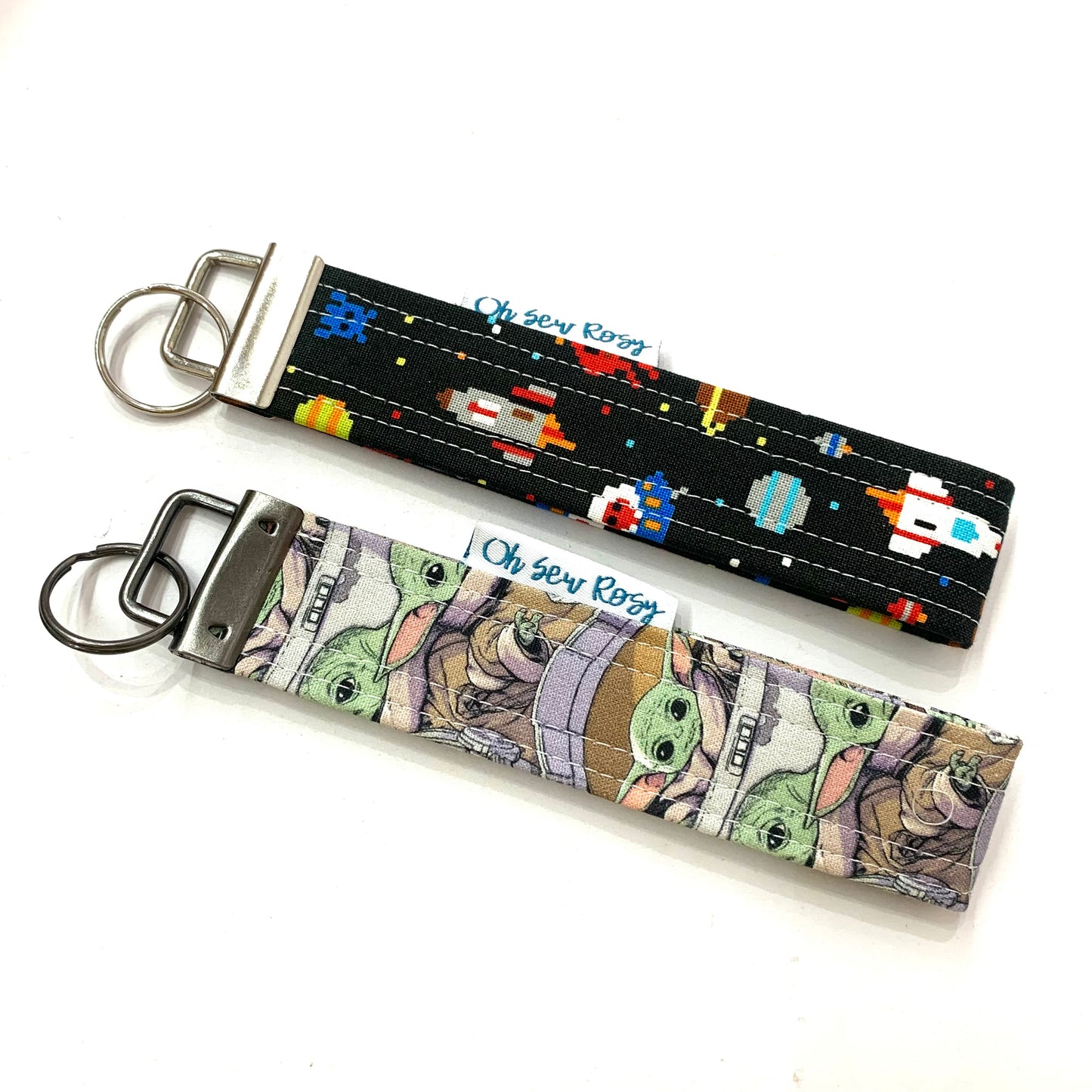 OH SEW ROSY: KEY FOBS/WRISTLET- SPACE INVADERS