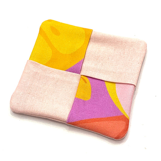 MUMMA WHOOPEE- SINGLE WINE GLASS SLIPPER/COASTERS- Juicy & Pink