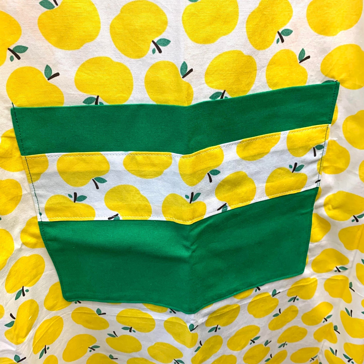 MAKIN' WHOOPEE - "Yellow Apples" FABRIC APRON