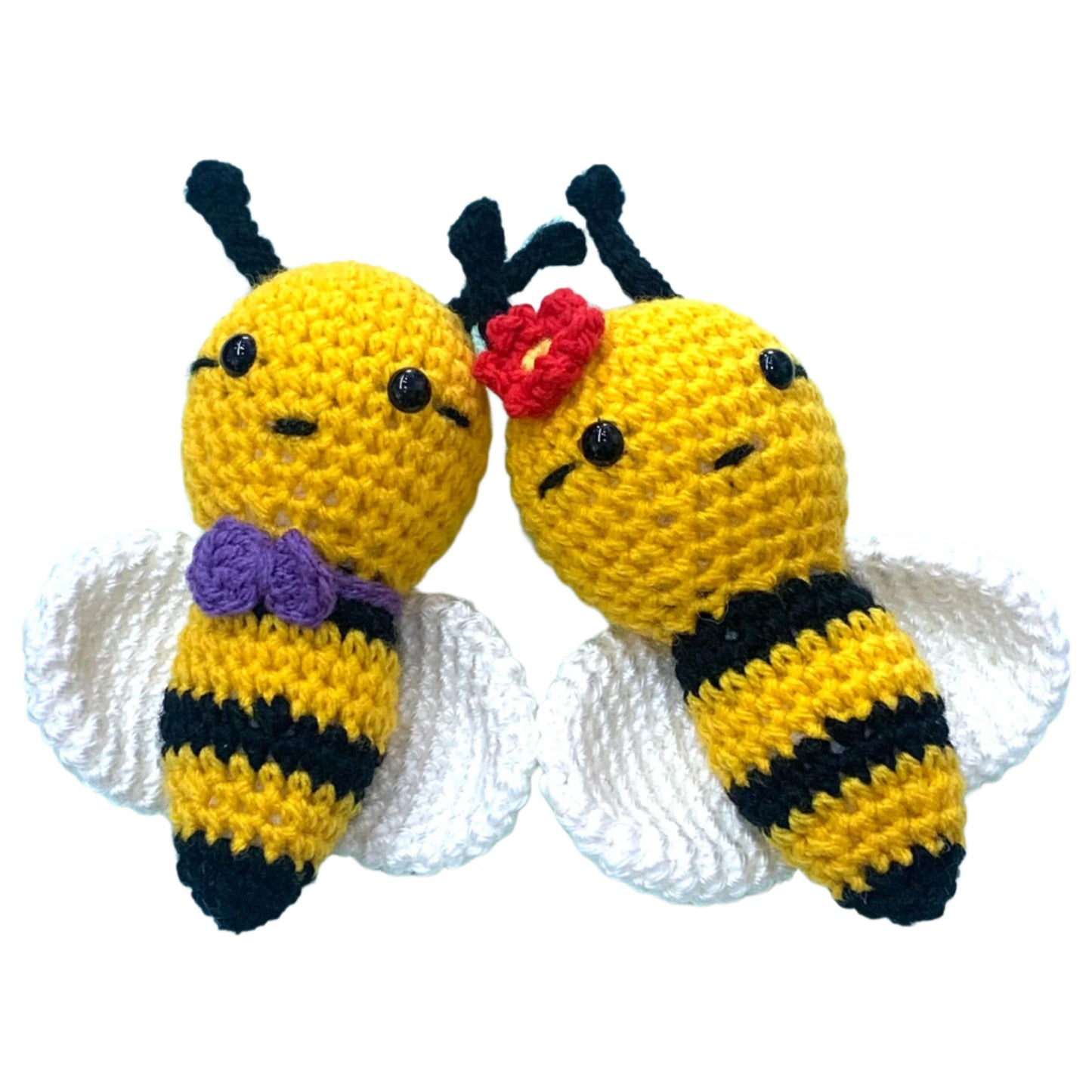 BEAKNITS - CROCHETED BUMBLE BEE- Red Flower
