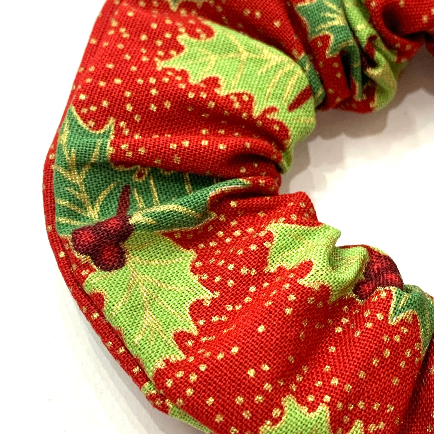 MUMMA WHOOPEE - Regular “Red Red Holly” SCRUNCHIE