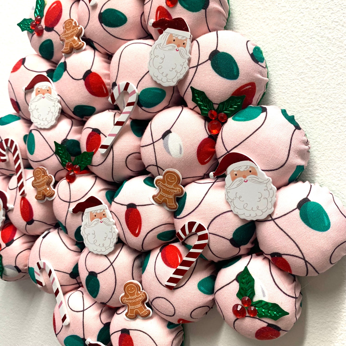 MAKIN' WHOOPEE- "Vintage Pinkmas Lights"- LARGE BOTTLE TOP CHRISTMAS TREE WALL HANGING