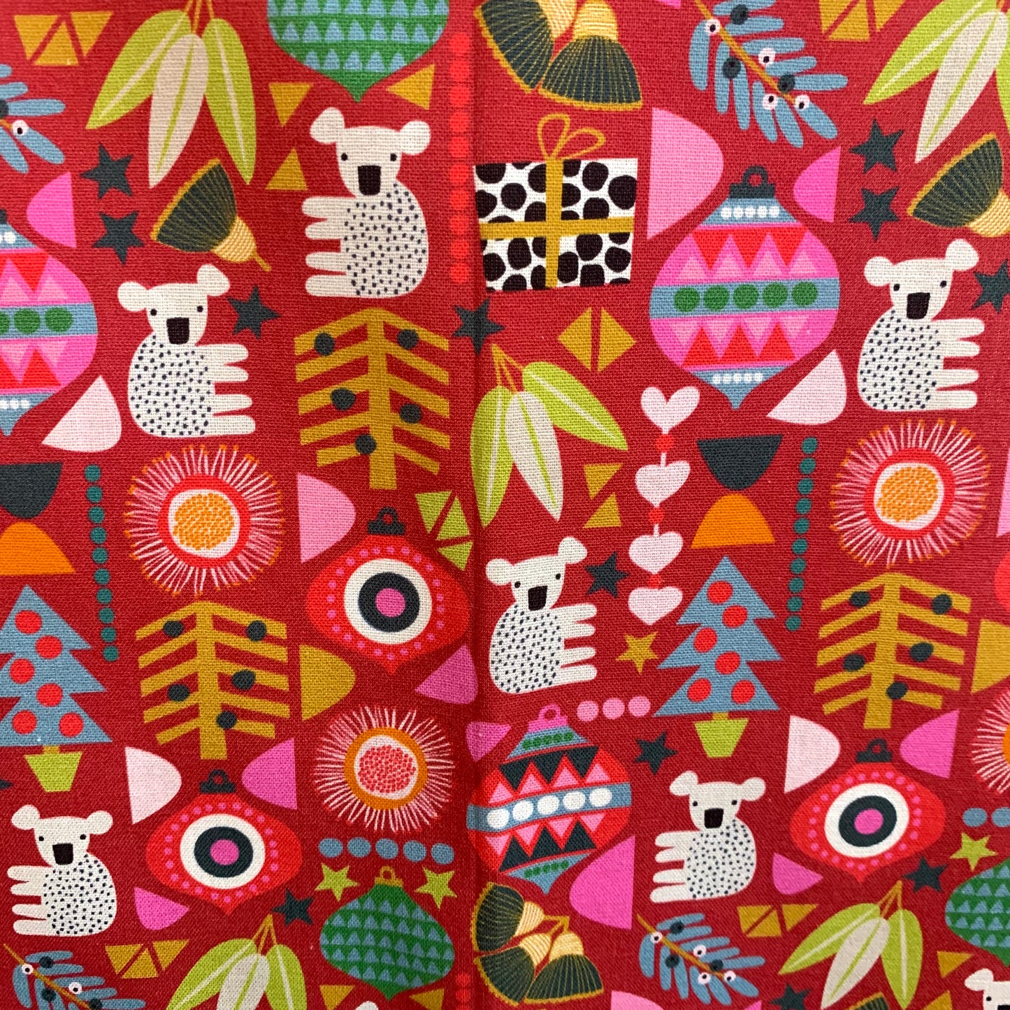MUMMA WHOOPEE - "Abstract Australiana" Christmas Apron