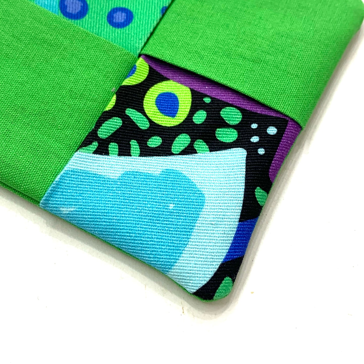 MAKIN' WHOOPEE- 2 PACK WINE GLASS SLIPPER/COASTERS- Rays & Green