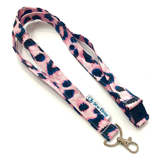 OH SEW ROSY: FABRIC LANYARD - Pink Leopard Print
