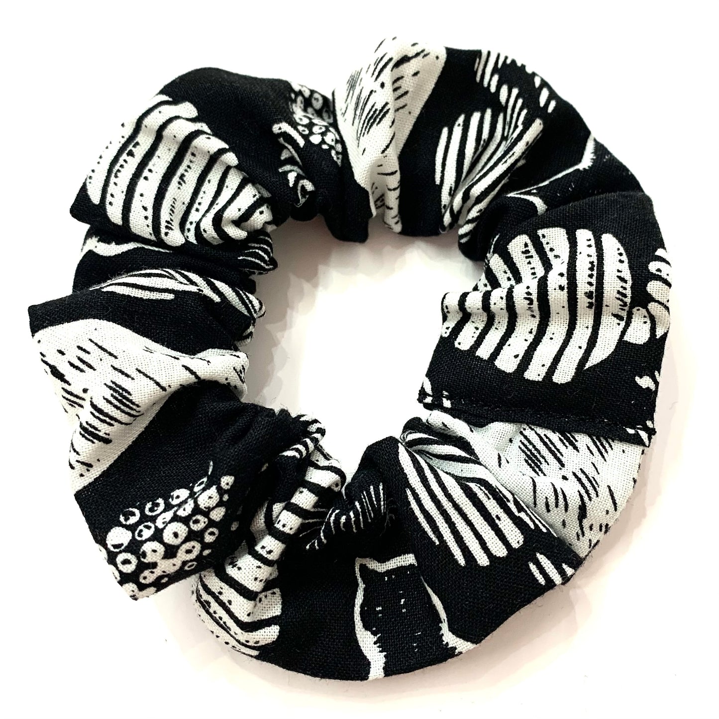 MAKIN' WHOOPEE - "Black Cats" REGULAR HALLOWEEN SCRUNCHIE