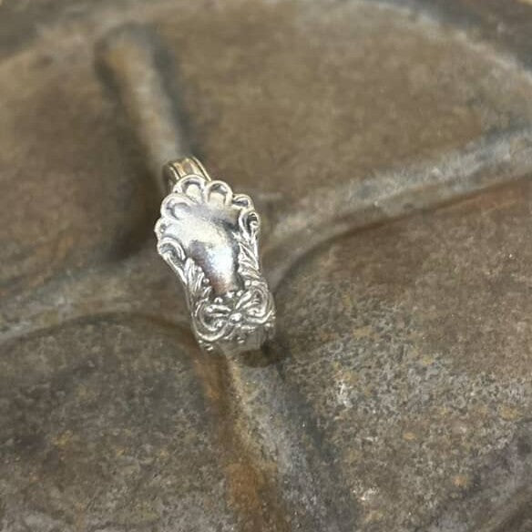 MOLLY MADE - "Pitcher"- Silverware Ring