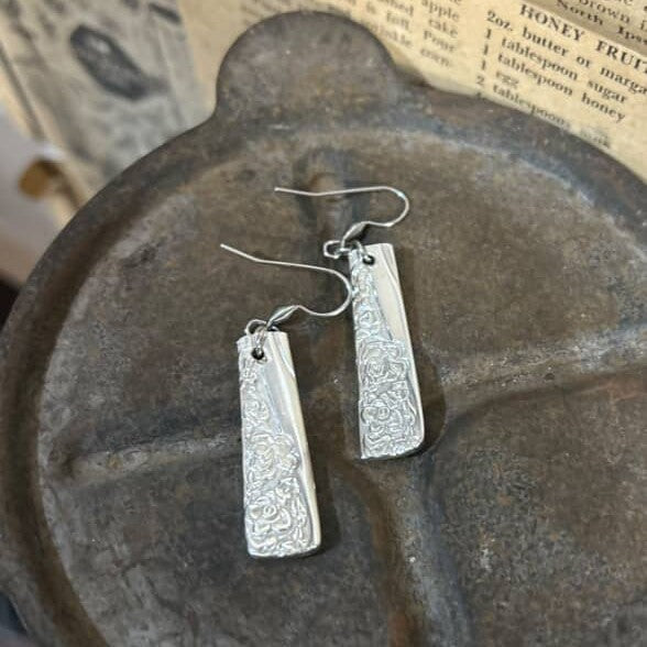 MOLLY MADE- "Lotus" Handle Earrings