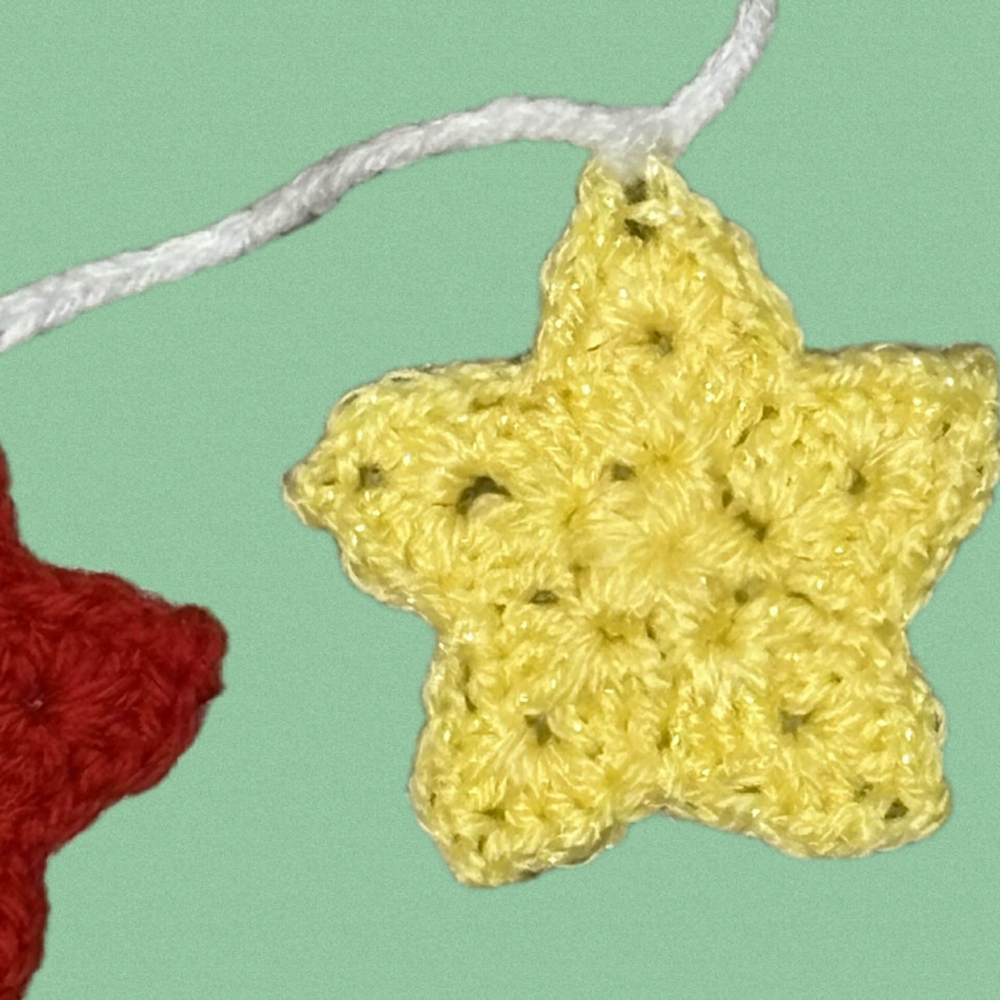 BEAKNITS- "STARRY ANGEL"- CROCHETED CHRISTMAS GARLAND