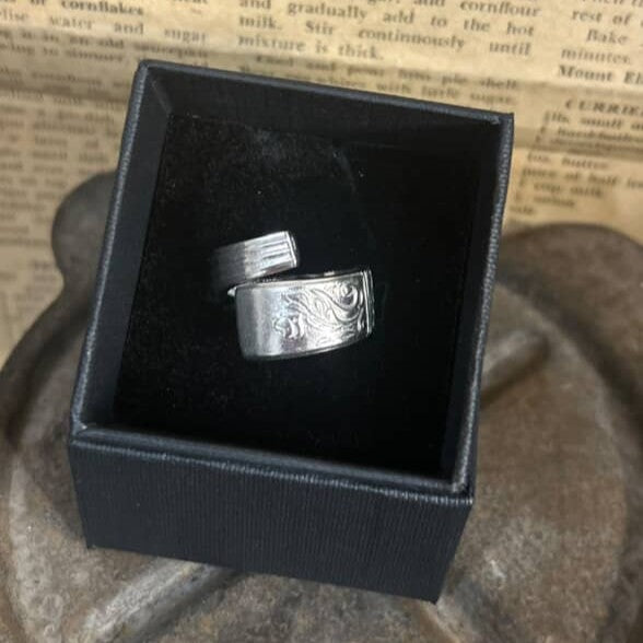 MOLLY MADE- "Rose" Handle Wrap Ring