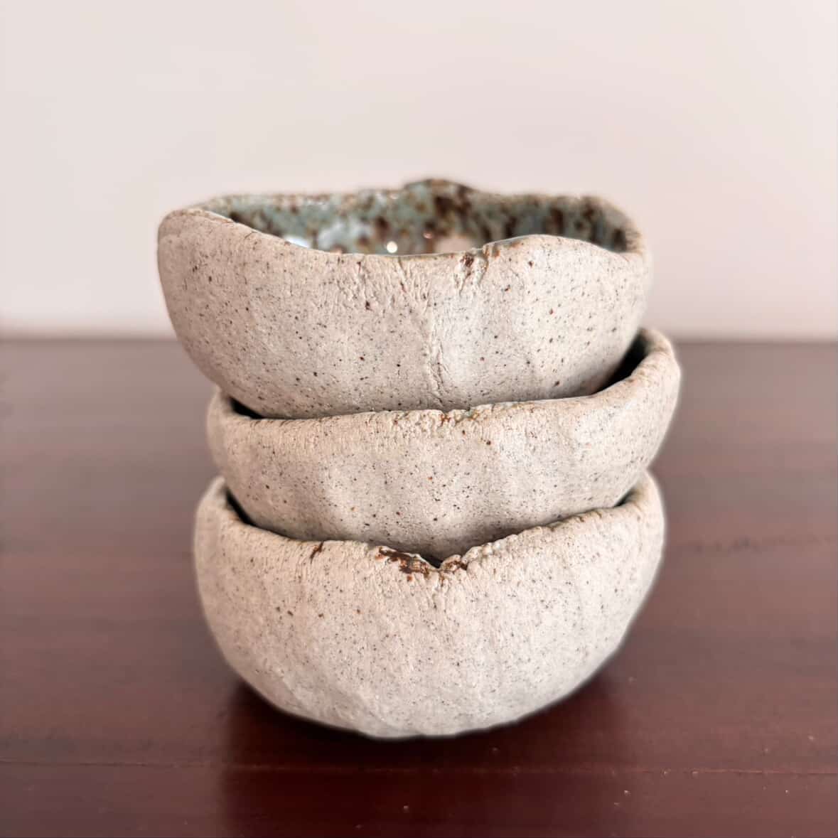 POTTERESS BY ALICIA - Small Bowl Sets- Light Blue, Brown Flecks Drips