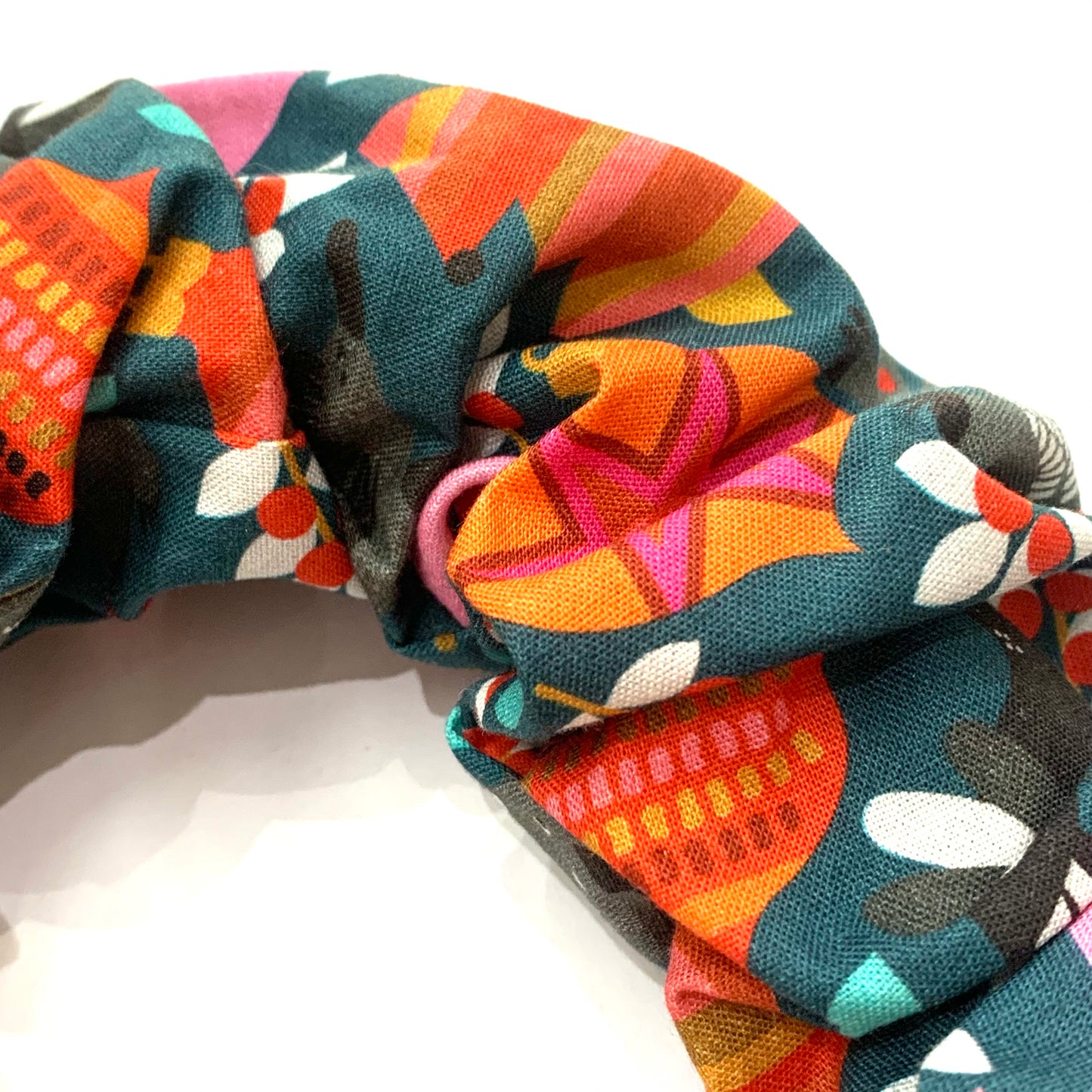 MAKIN WHOOPEE - BIG SCRUNCHIE CHRISTMAS HEADBANDS- Funky Aussie Christmas