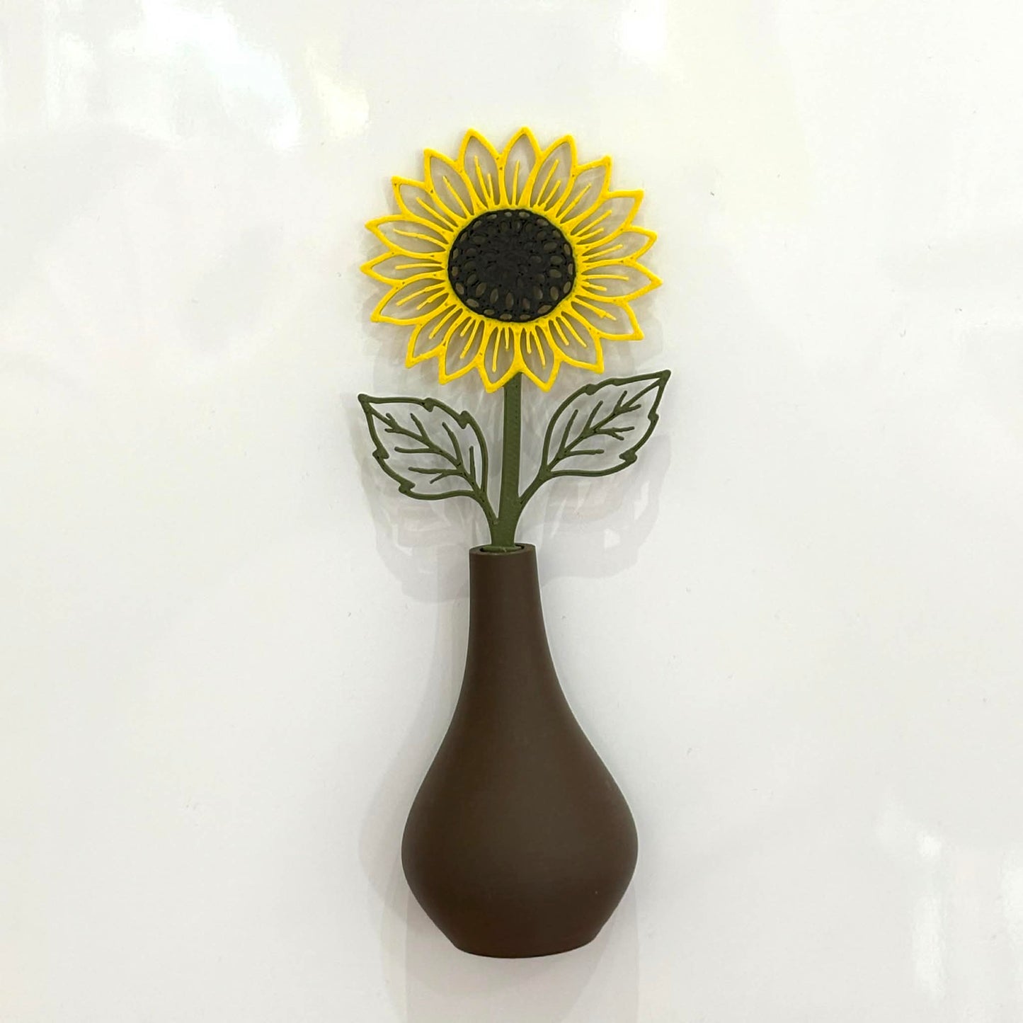 DWAYNSKI.3D - SUNFLOWER - MAGNETIC BUD VASE WITH PRINTED FLOWER STEM