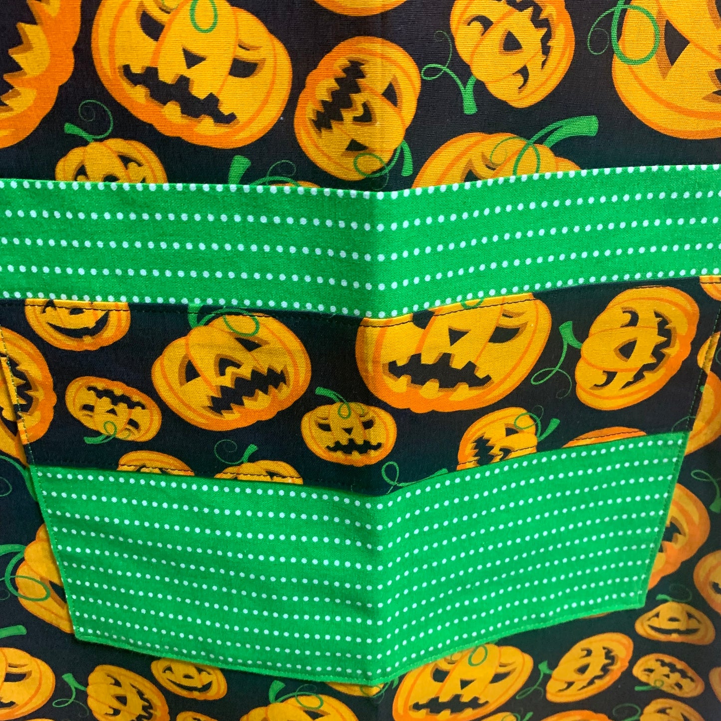 MUMMA WHOOPEE - "Pumpkin Patch" HALLOWEEN APRON