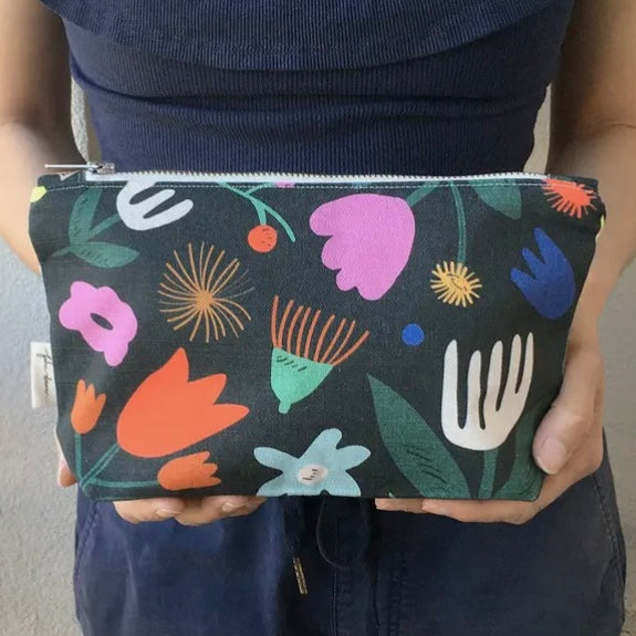 FABRIC DRAWER- Handmade Make-Up, Travel, Clutch Zip Purse - Floral Pop