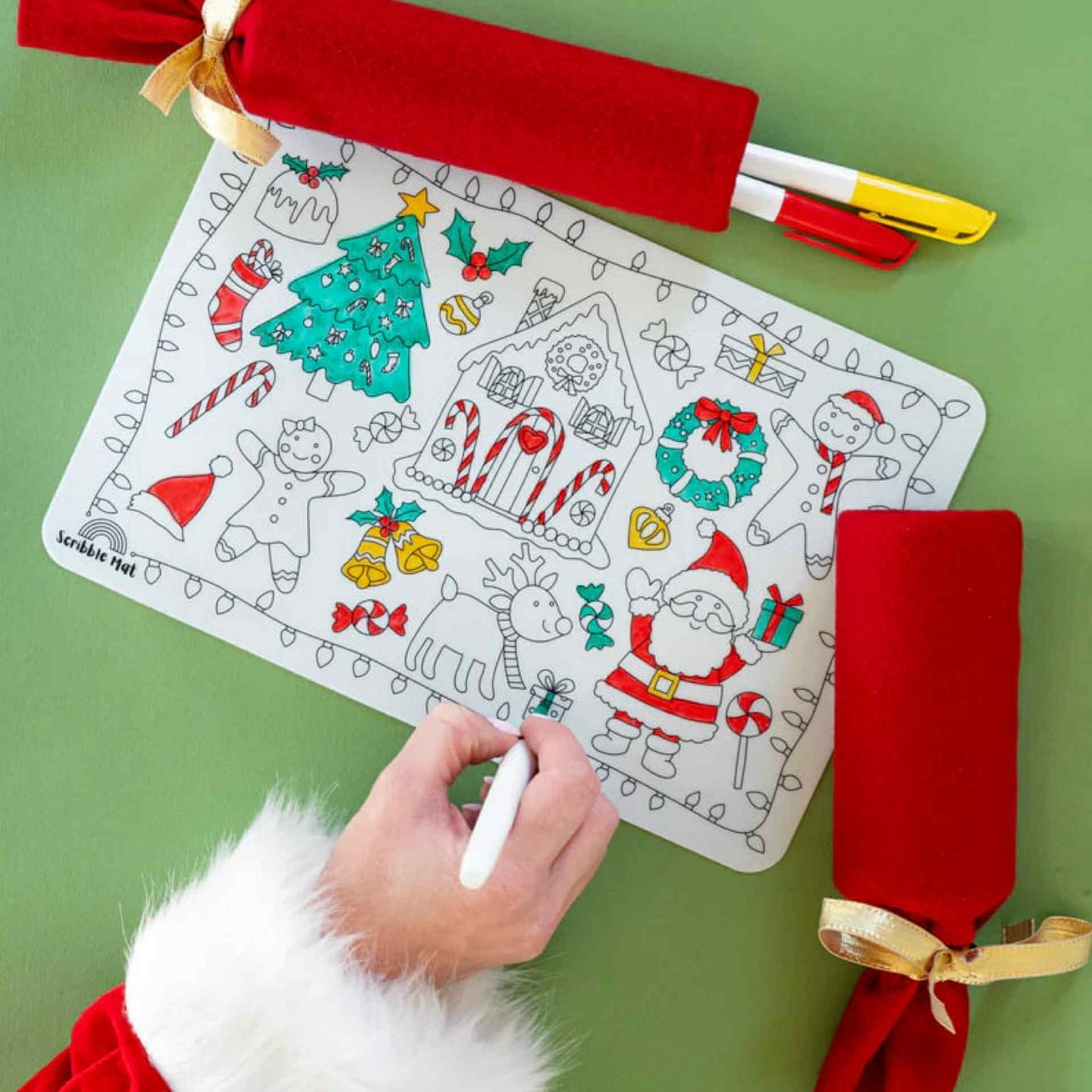 SCRIBBLE MAT- ORIGINAL- Christmas Cracker Reusable Scribble Mat- 3 Pens