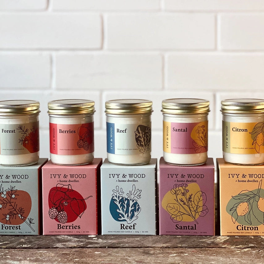 IVY & WOOD - Berries Scented Candle 'Homebody' Collection