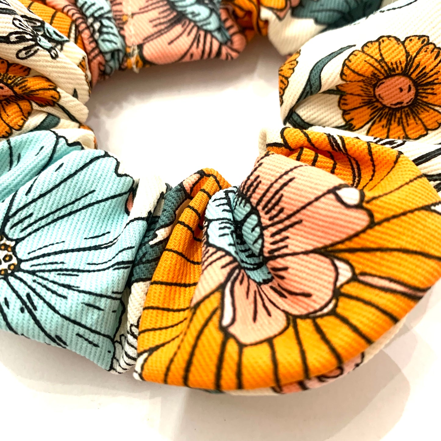 MAKIN' WHOOPEE - REGULAR "Summer Garden" SCRUNCHIES