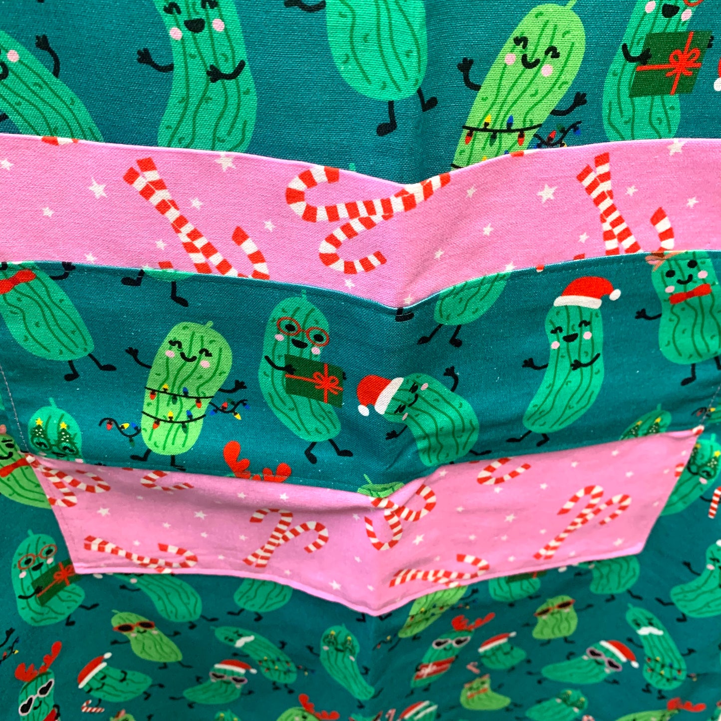 MUMMA WHOOPEE - "Christmas Pickles" Apron