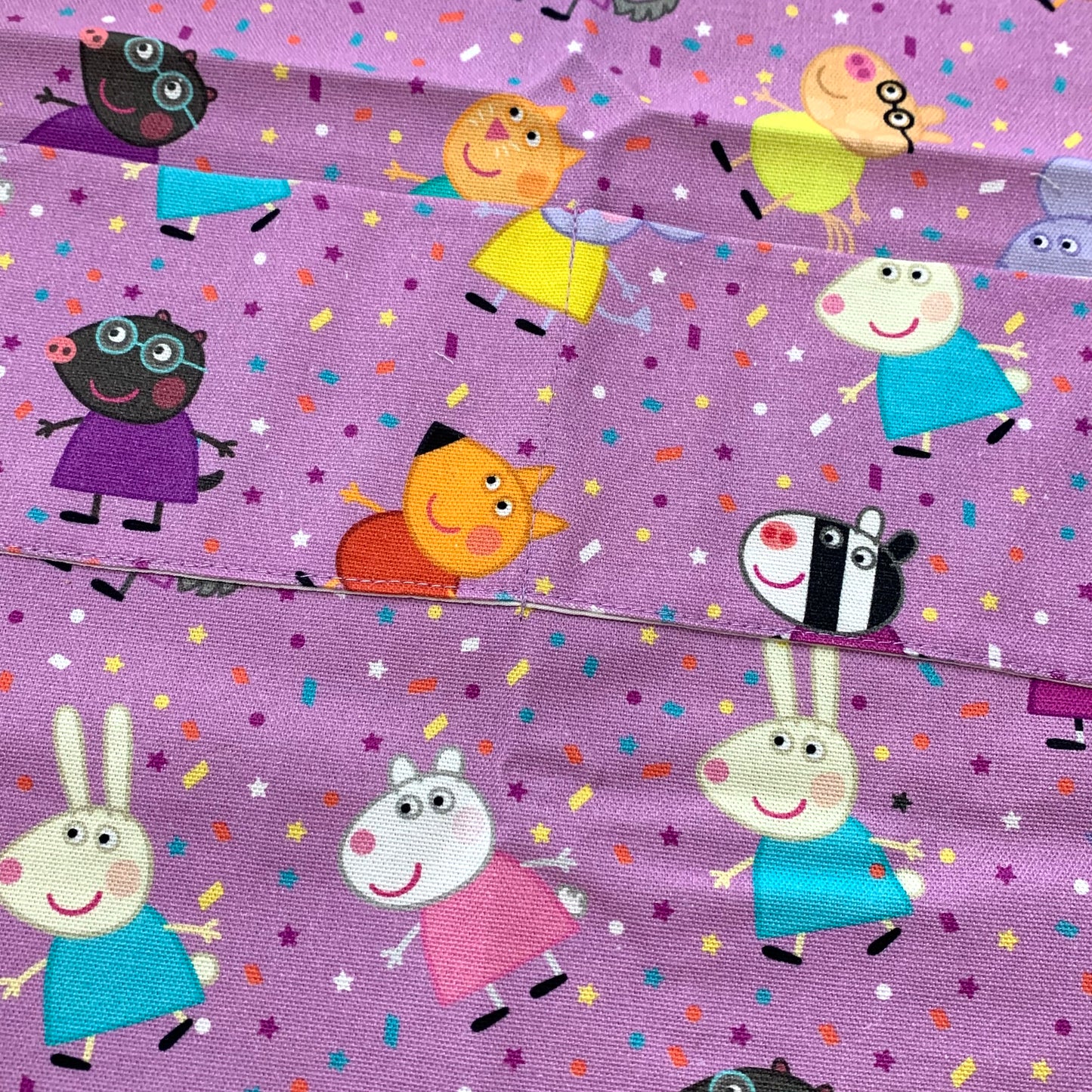 Teacups n Quilts - Peppa Pig- Kids Apron