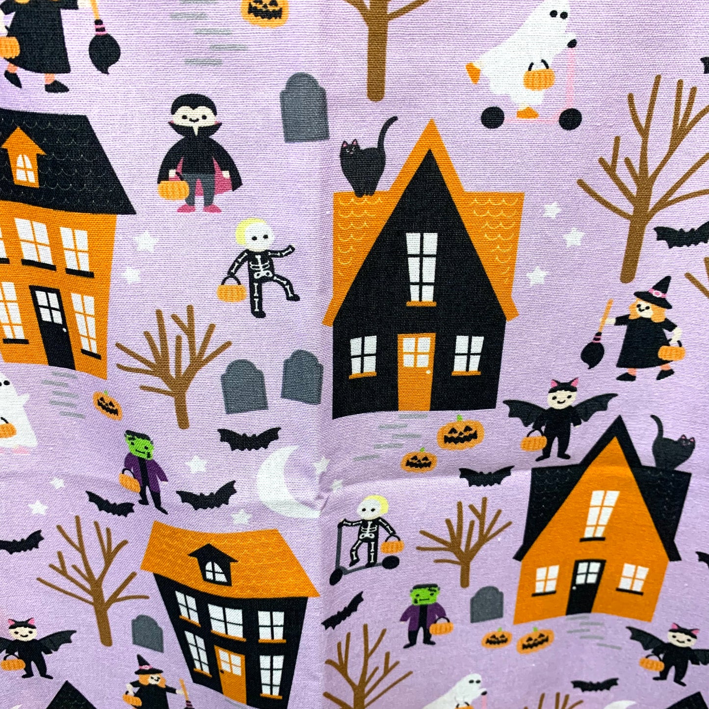 MUMMA WHOOPEE - "Trick or Treat" HALLOWEEN APRON