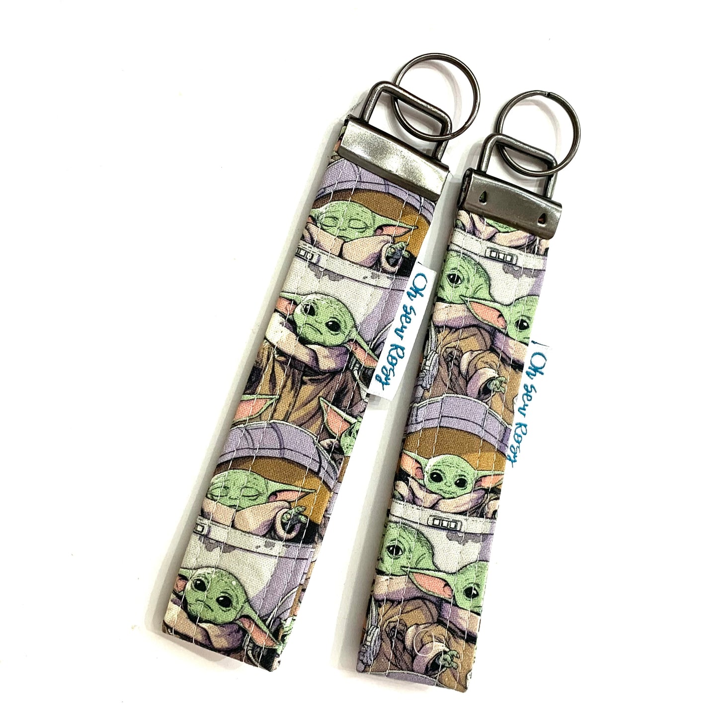 OH SEW ROSY: KEY FOBS/WRISTLET- GROGU (MANDOLORIAN / STAR WARS)