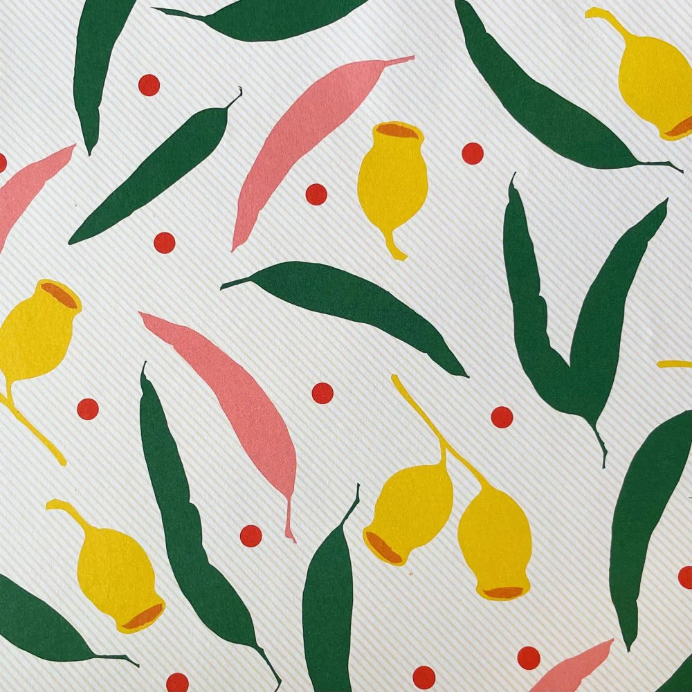 BOOKS & CO - ALL WRAPPED UP: Australia by Alice Oehr