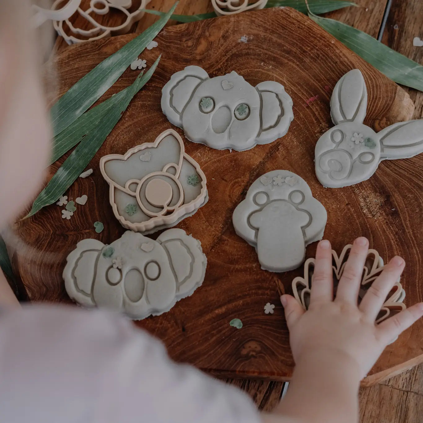 KINFOLK PANTRY- Australian Animal Cutter Set - Eco Playdough Tools