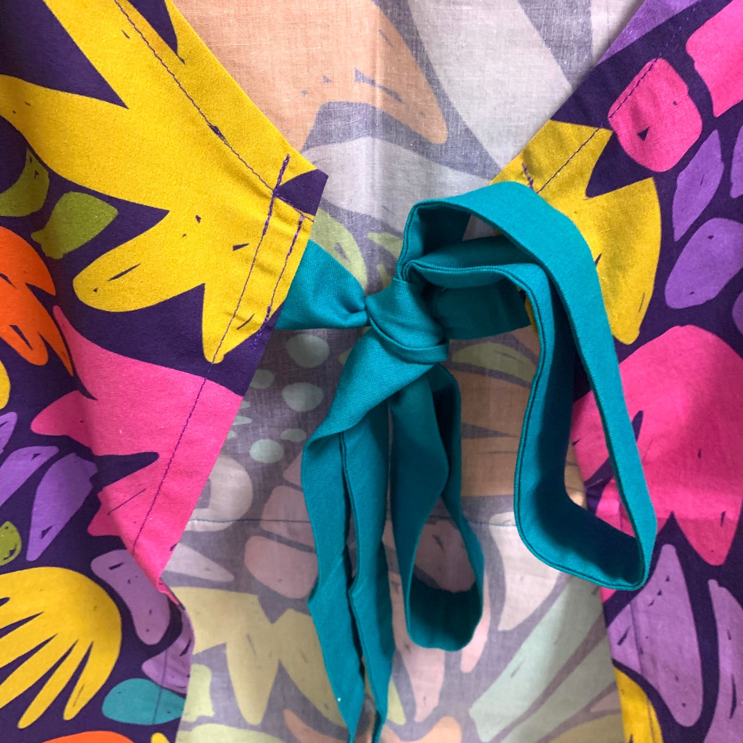 MUMMA WHOOPEE - "Funky Tropics"-Ellie Whittaker APRON