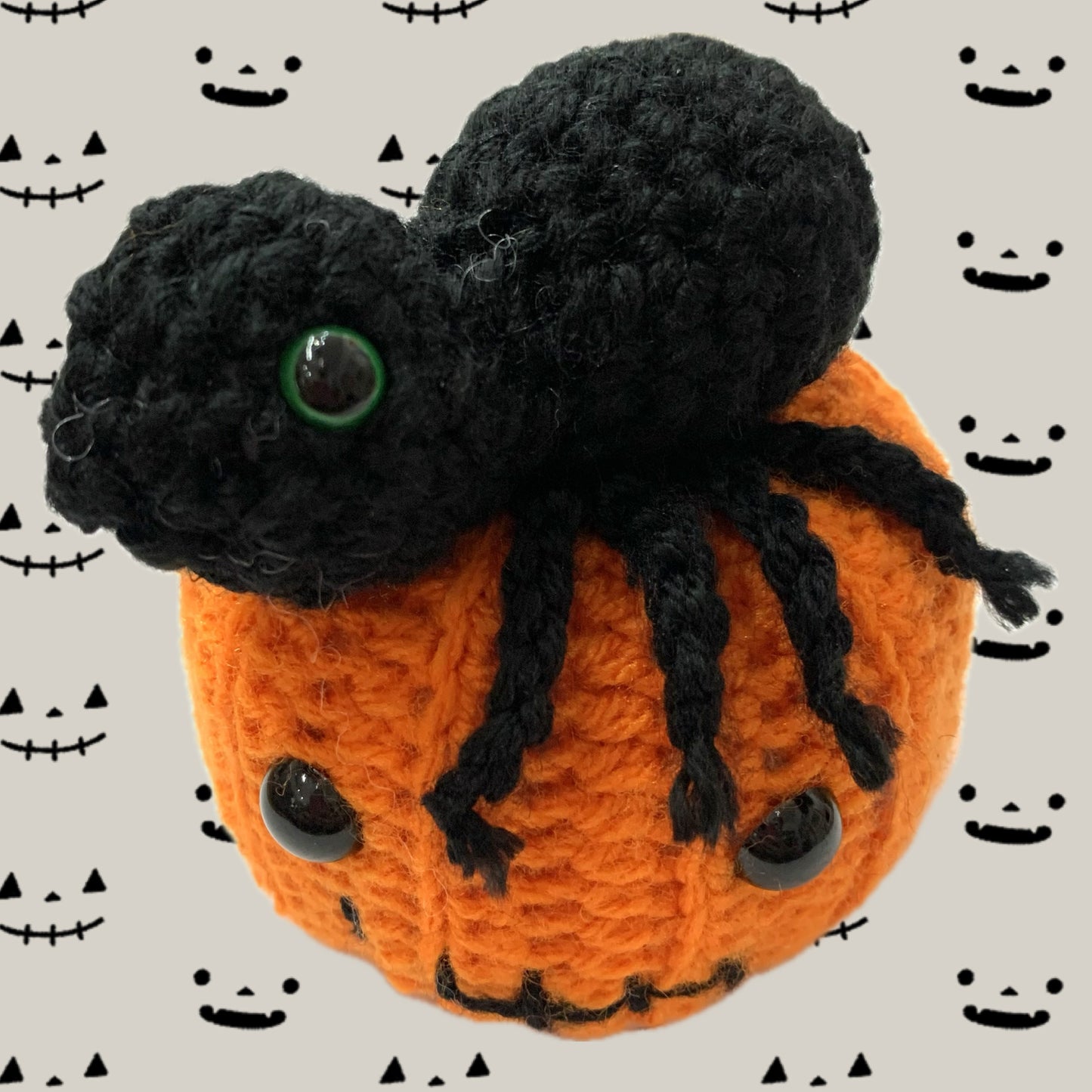 BEAKNITS- "SPIDER JACK PUMPKIN"- MEDIUM CROCHETED HALLOWEEN TOY/DECORATION (Copy)