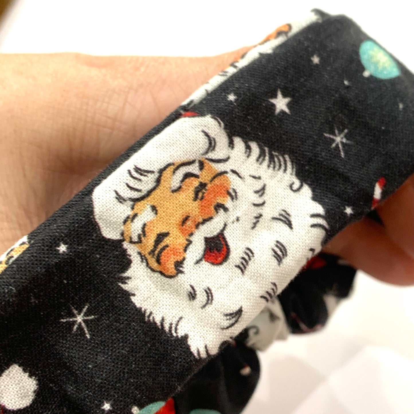 MAKIN' WHOOPEE - Regular “Vintage Santas in Black” SCRUNCHIE