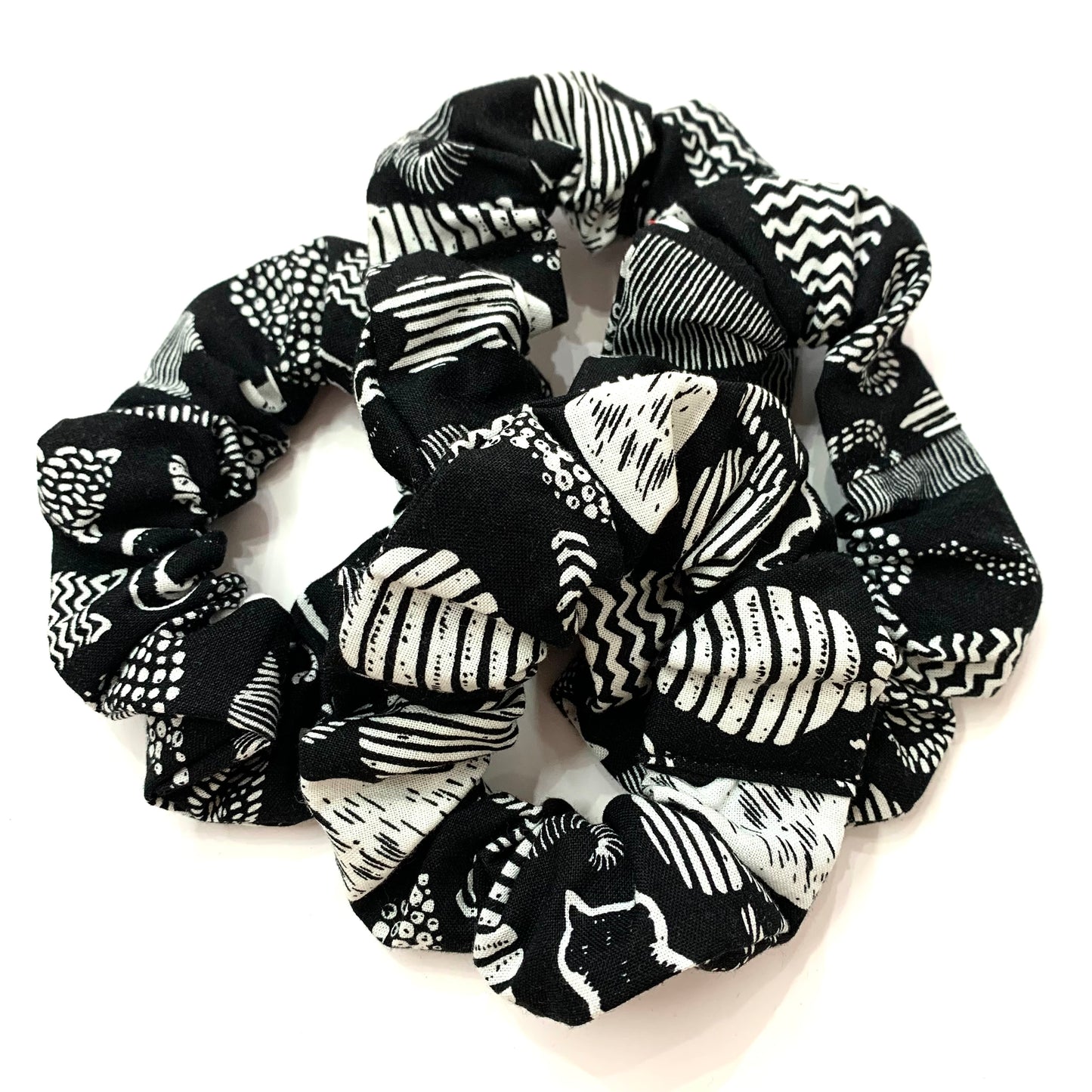 MAKIN' WHOOPEE - "Black Cats" REGULAR HALLOWEEN SCRUNCHIE