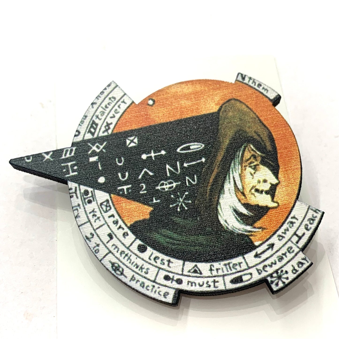 MAKIN' WHOOPEE - Wise Witch- Timber Halloween Brooch