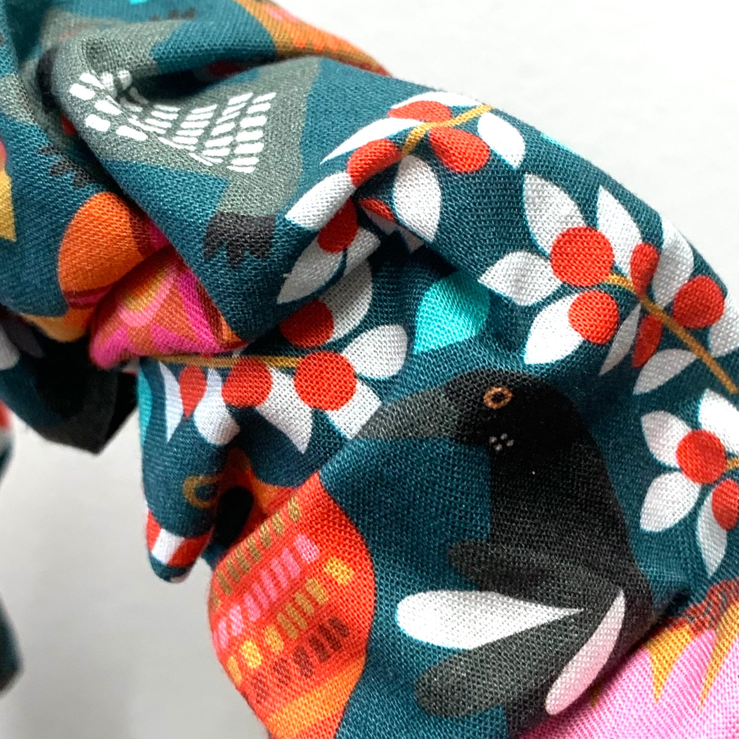 MAKIN WHOOPEE - BIG SCRUNCHIE CHRISTMAS HEADBANDS- Funky Aussie Christmas