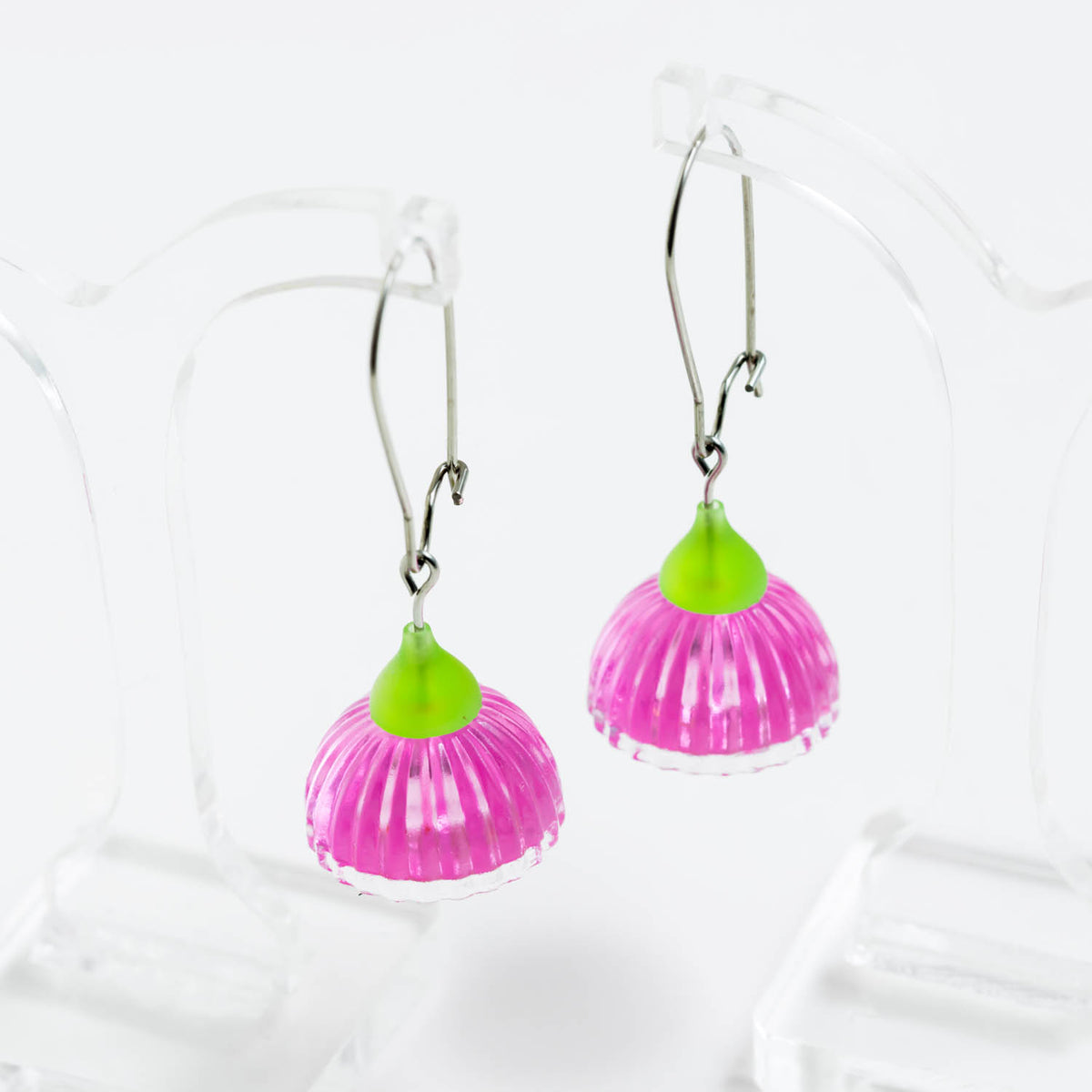 CLAIRE ISHINO- Gum Blossom Earrings Mid Pink