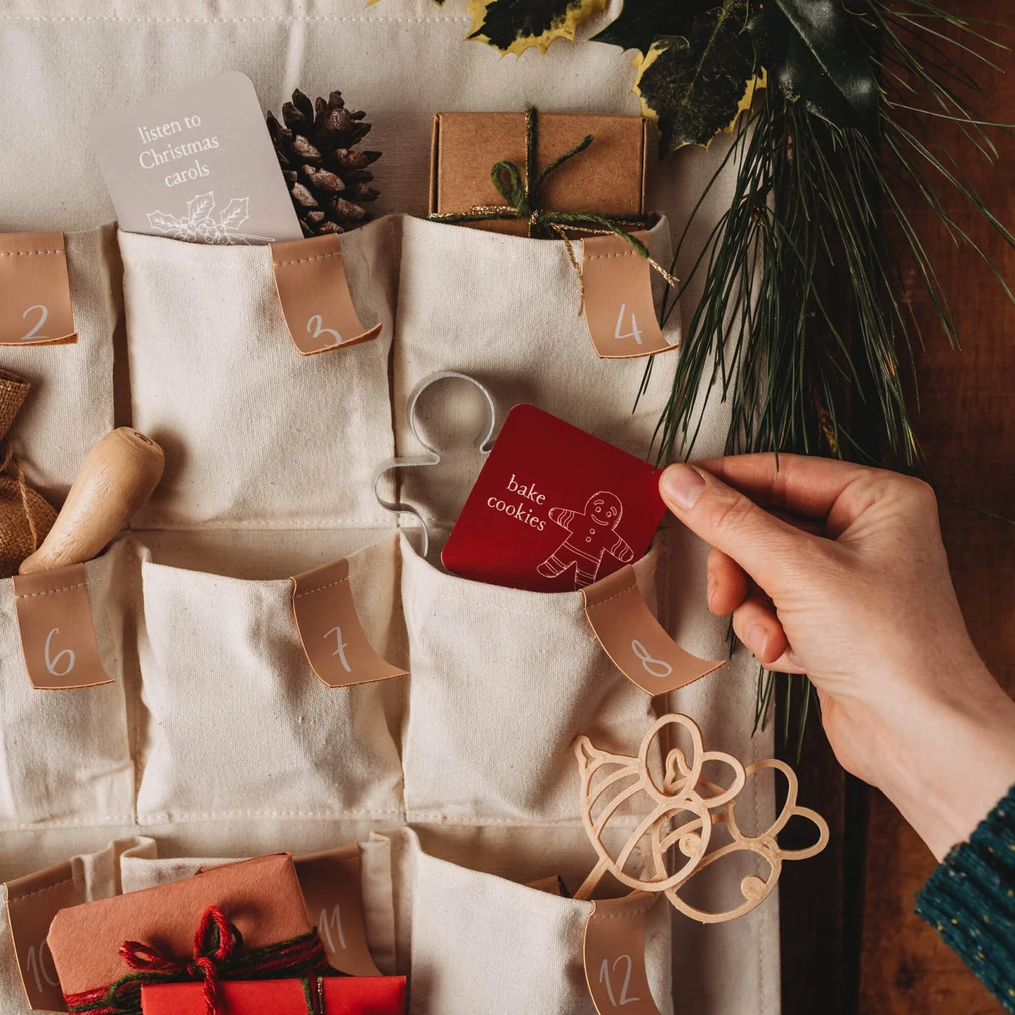YOUR WILD BOOKS- Mindful Christmas Advent Activity Cards