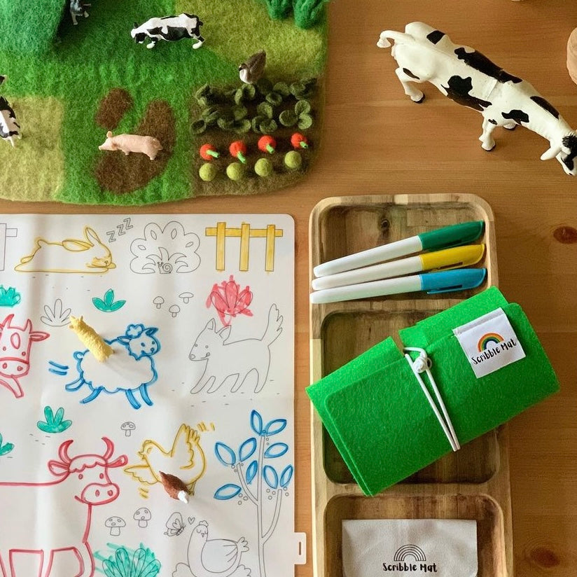SCRIBBLE MAT- ORIGINAL- On the Farm Reusable Scribble Mat