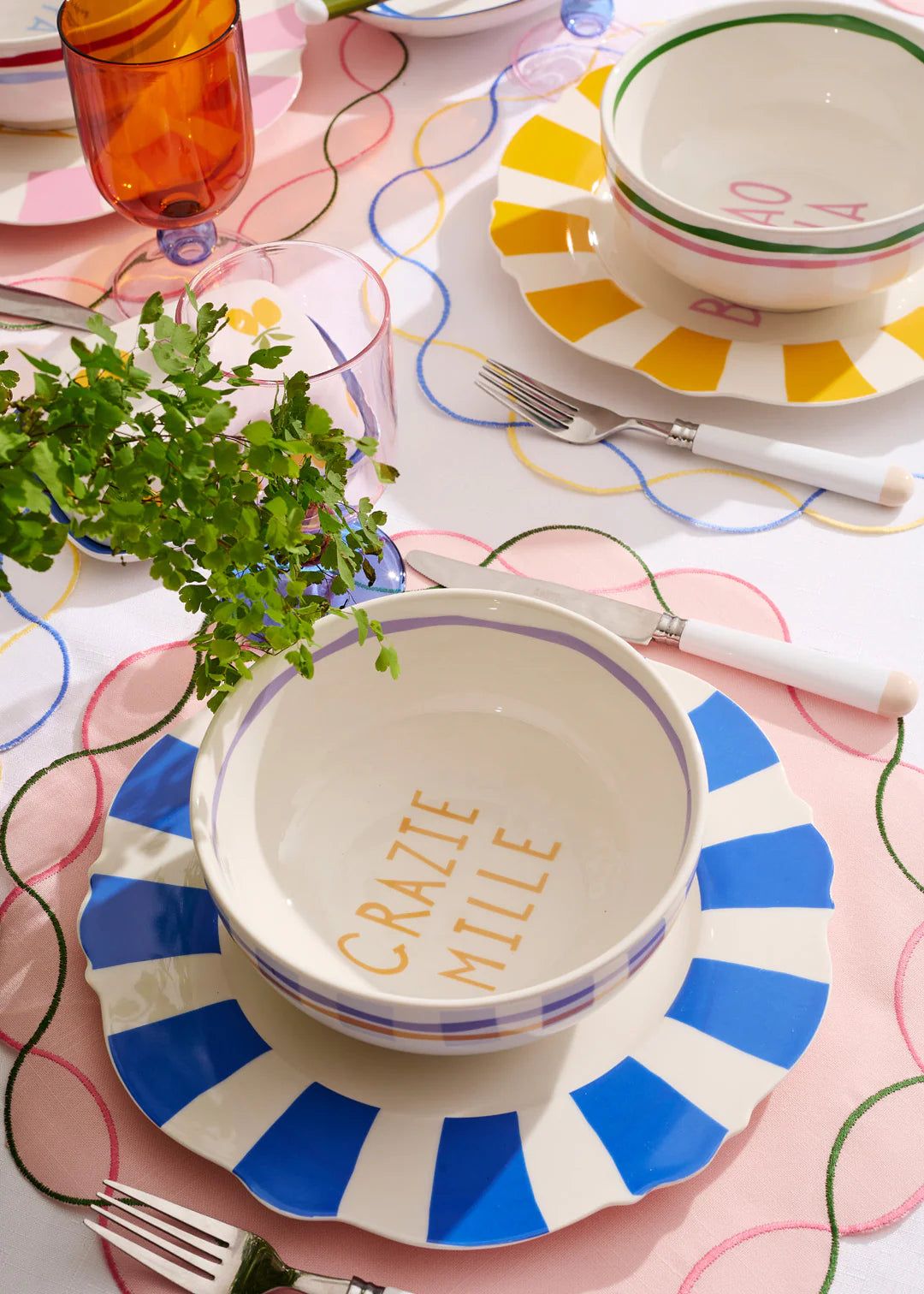 In The Roundhouse - "Grazie Mille" Dinner Plate Set