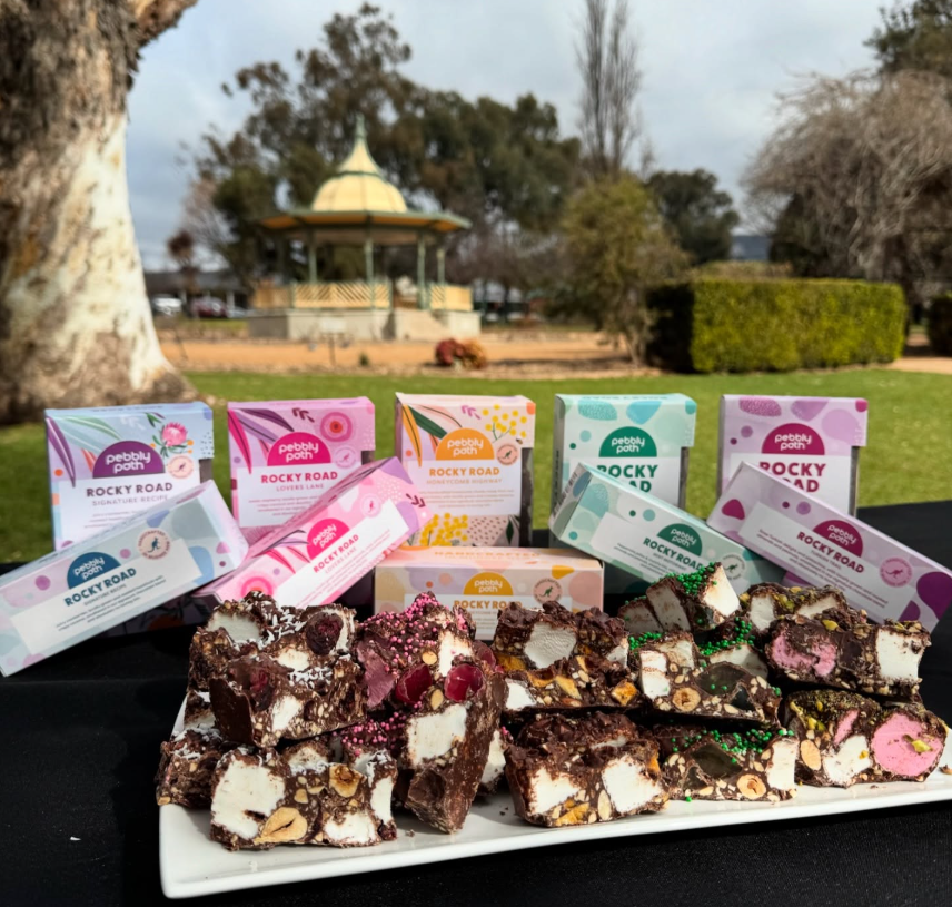 PEBBLY PATH- Rocky Road- Mint Motorway- 200g